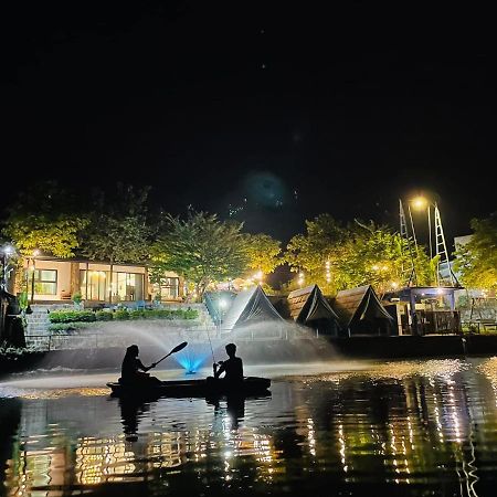 Holi Lakeside Villa Ba VI Hanoi Exteriör bild