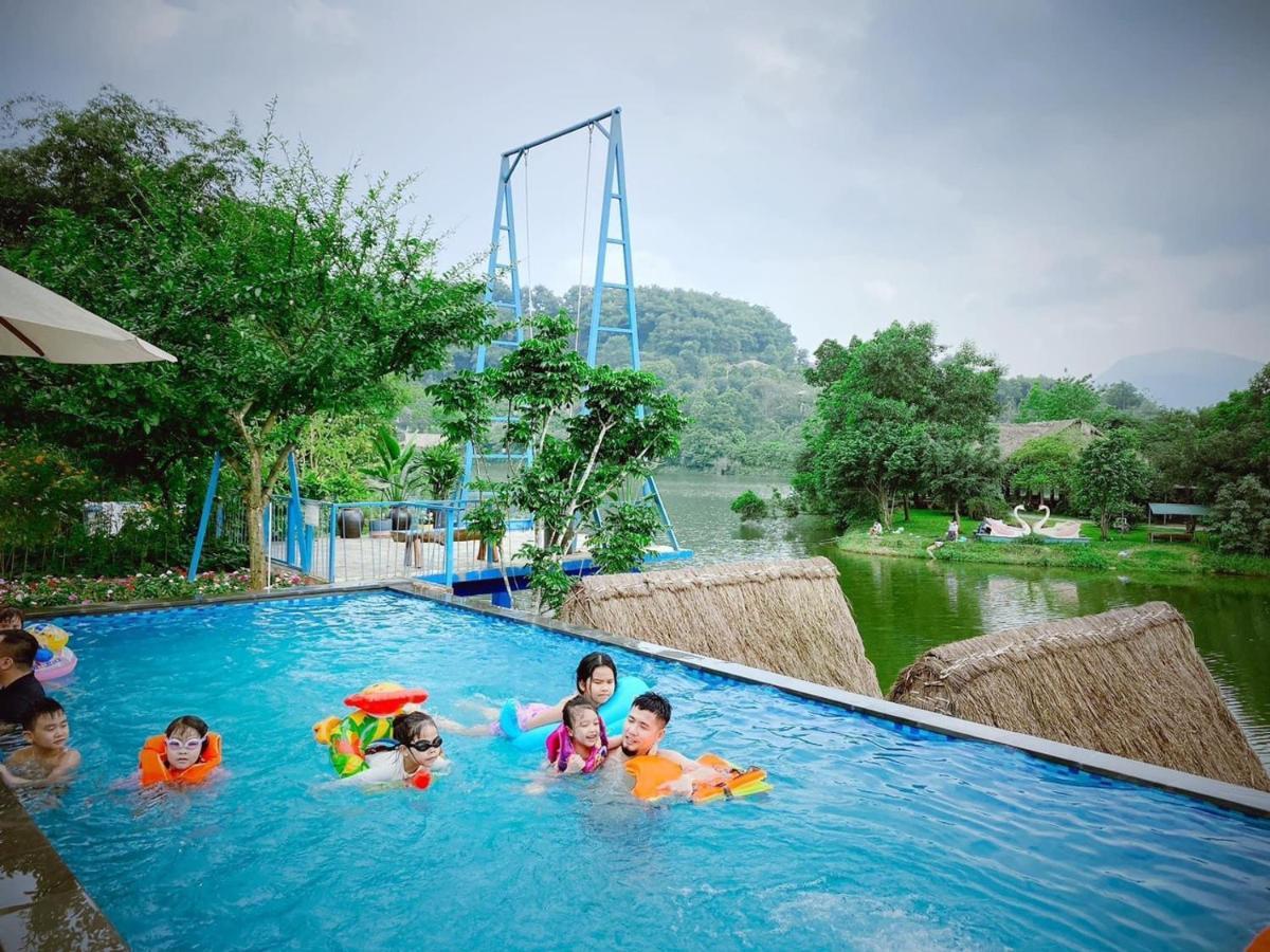 Holi Lakeside Villa Ba VI Hanoi Exteriör bild